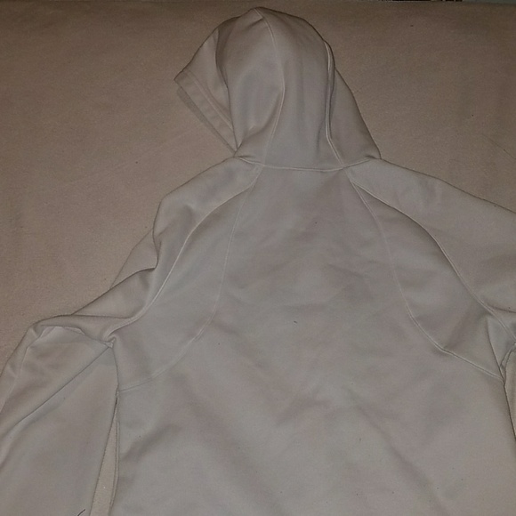 White under armour sweater - Picture 5 of 5